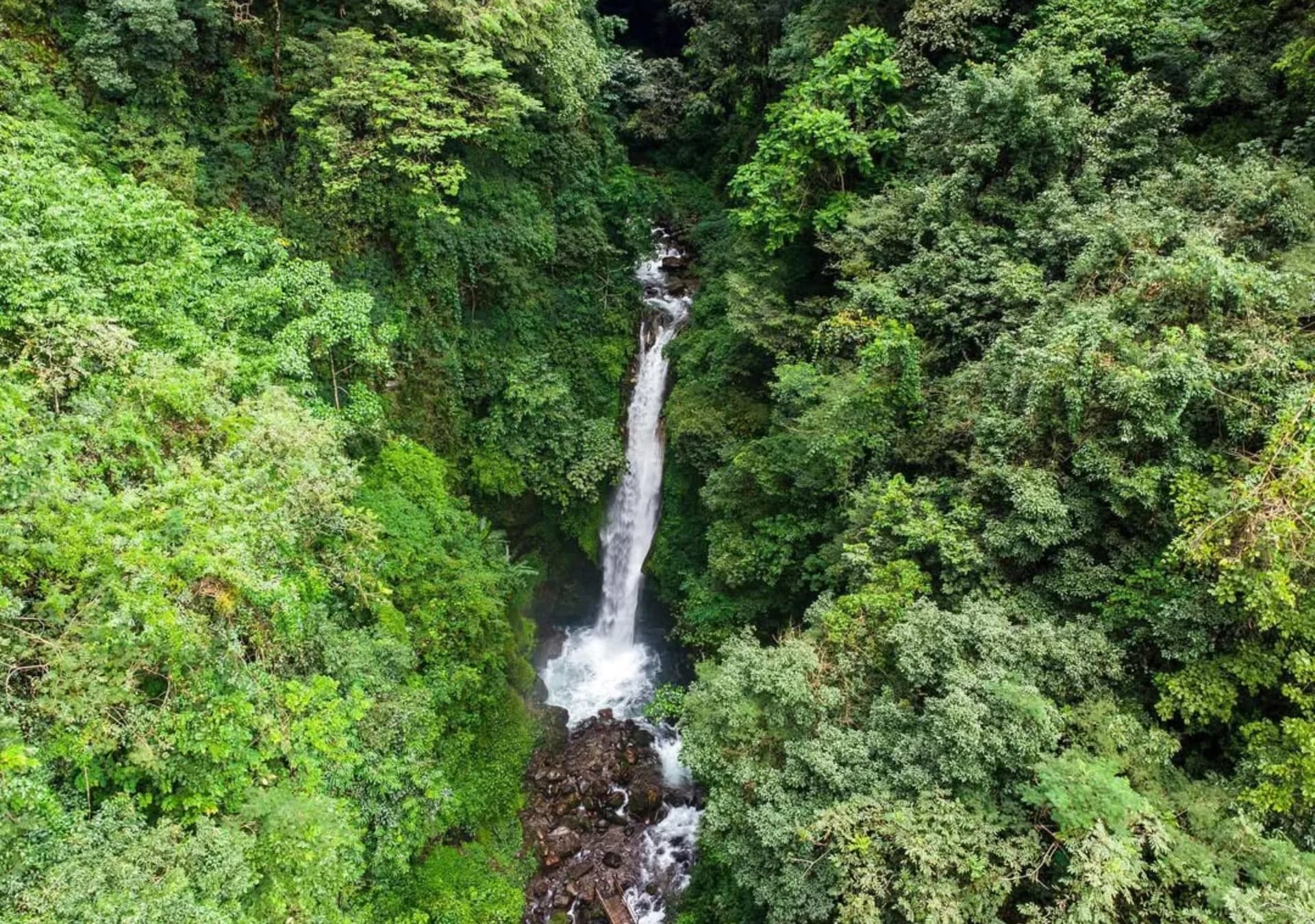 Kanchenjunga Falls