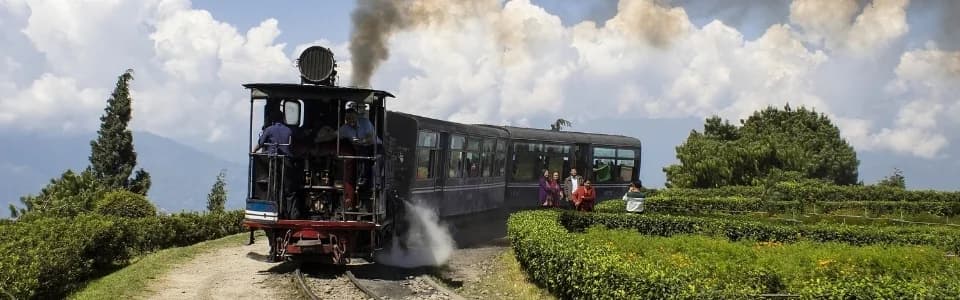 Gangtok Darjeeling 4 Nights 5 Days Tour Package